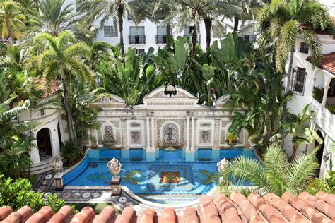 versace mansion rooms price|Casa Casuarina .